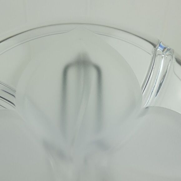 Cristal D’Arques JD Durand Florence Frosted Petal 4 Section Crystal Serving Dish - Picture 3 of 9